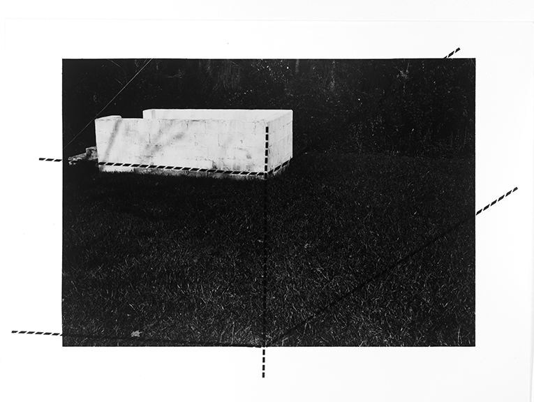 21_Untitlted_1976-wh#1175A4